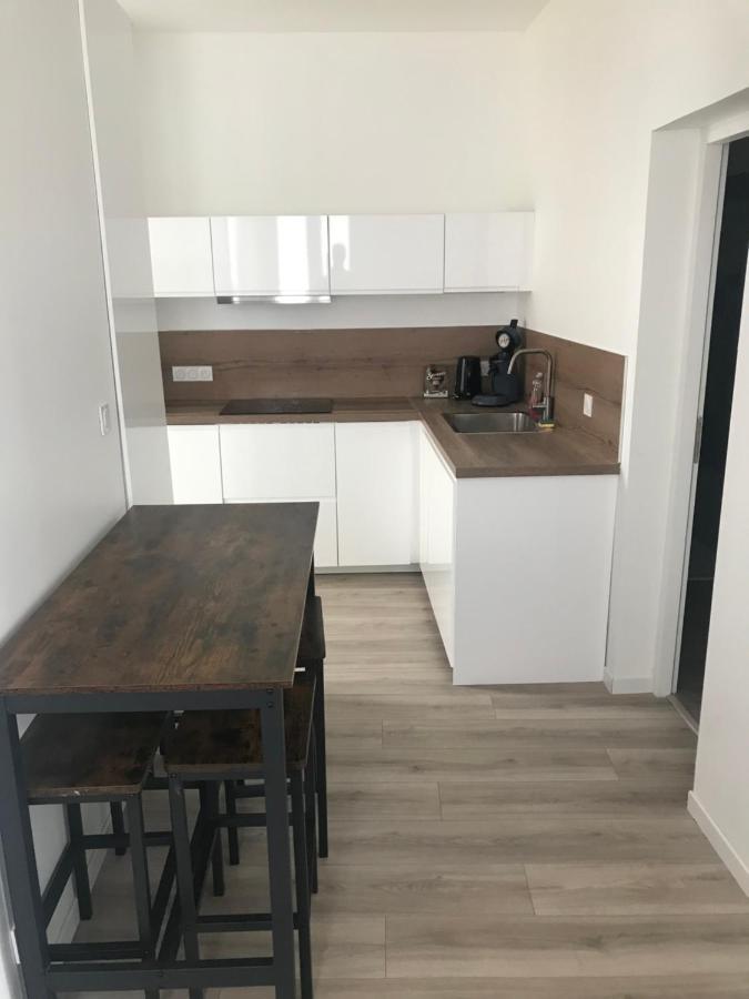 Joli Appartement T3 Renove Serviettes Non Incluses Sète Buitenkant foto